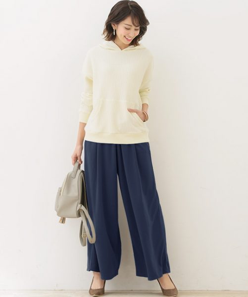 m*3様 IRO IRO ユニセックス パーカー Tシャツ ワイドパンツ コーデ m*3様 IRO IRO ユニセックス パーカー Tシャツ ワイドパンツ コーデ m