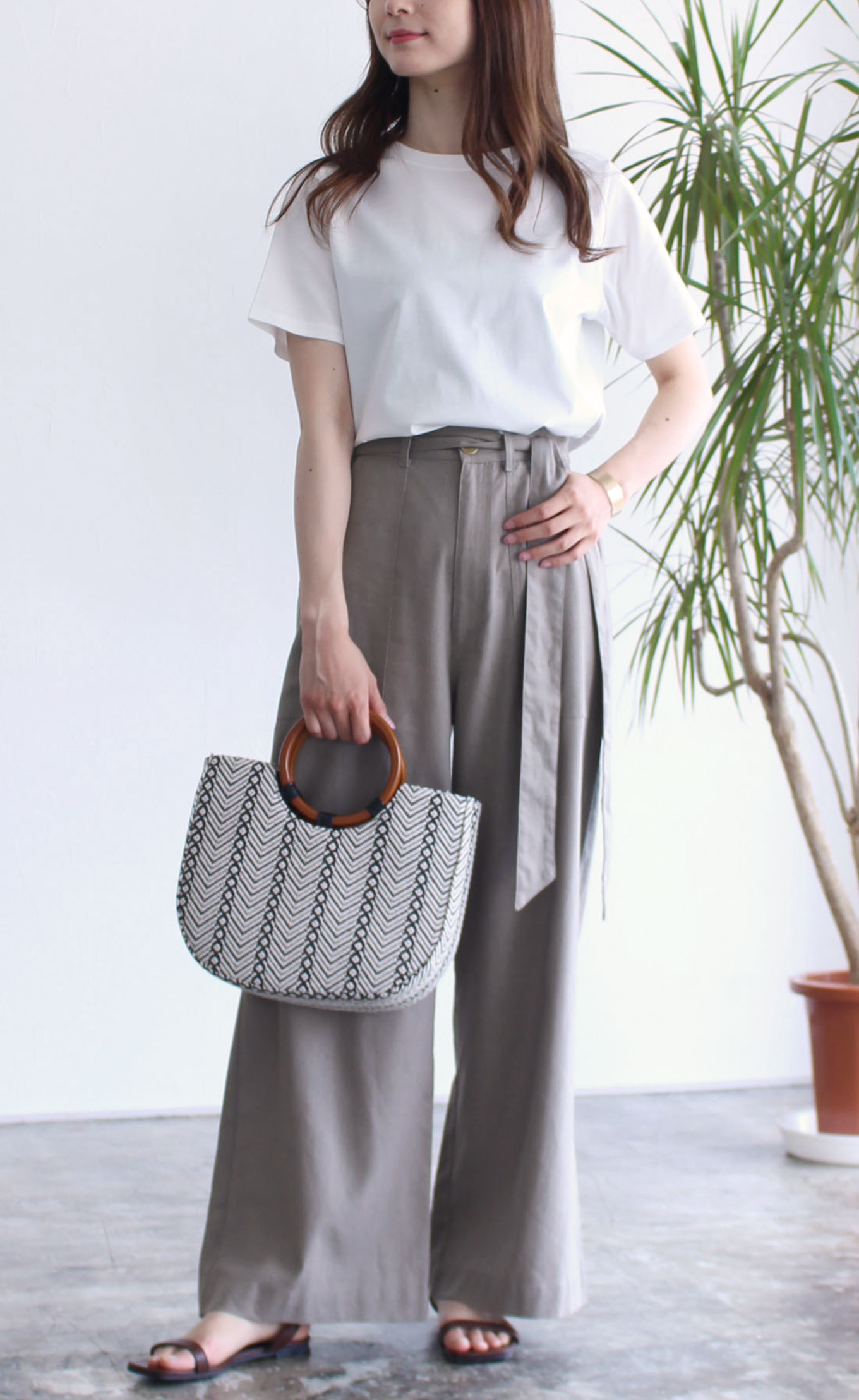 えみさんトレンドカジュアルコーデ