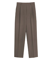 ストレートタイプにおすすめトップス